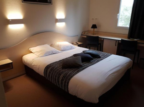  ACE Hôtel Vendée Saint Hermine  Сент-Ермин